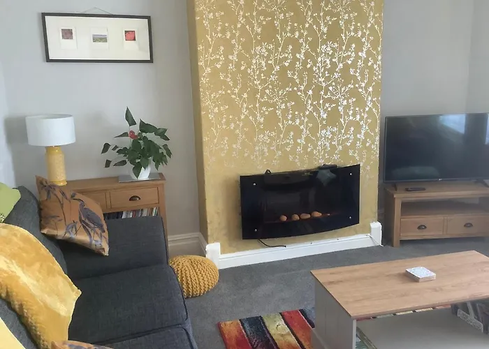 Whitegate 1St Floor Apartment